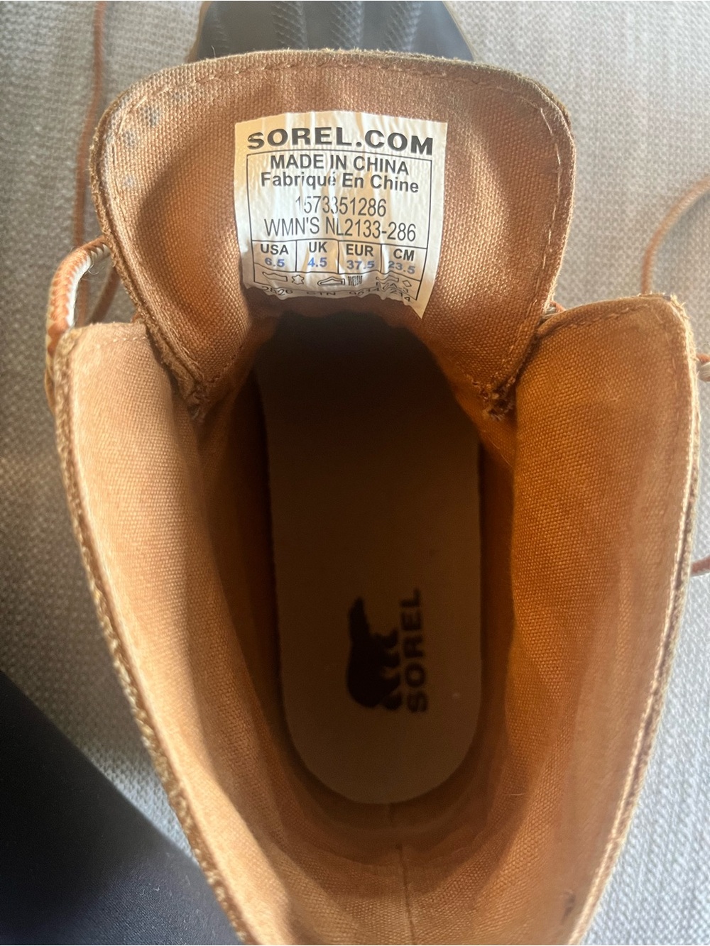 Sorel women’s size 6.5 boots